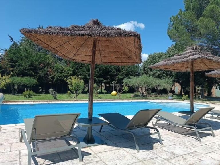 Location maison piscine sernhac